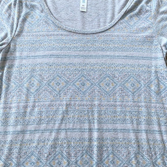 Lularoe Top - Picture 6 of 7